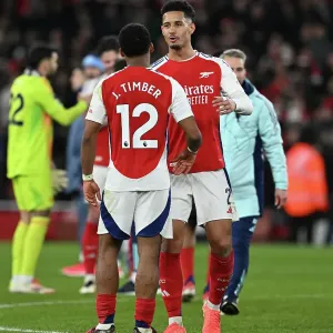 Arsenal FC v Manchester City FC - Premier League Arsenal FC v Manchester City FC - Premier League