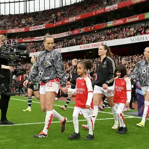 Arsenal FC v Manchester United - Barclays Women's Super League