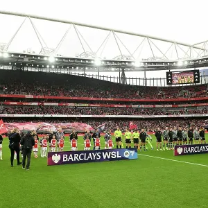 Arsenal FC v Manchester United - Barclays Women's Super League