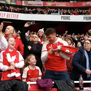 Arsenal FC v Manchester United - Barclays Women's Super League