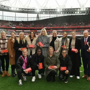 Arsenal FC v Manchester United - Barclays Women's Super League