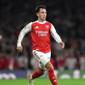 Arsenal FC v Olympiacos FC - UEFA Champions League 2025/26 League Phase MD2