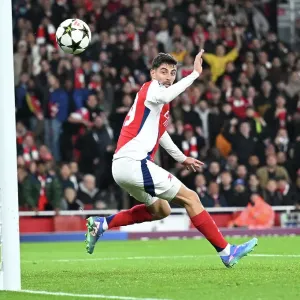 Arsenal FC v Paris Saint-Germain - UEFA Champions League 2024/25 League Phase MD2