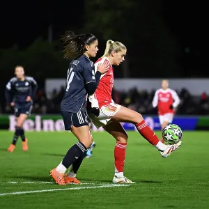 Arsenal FC v Real Madrid CF - UEFA Women's Champions League 2025/26 League Phase MD4<br> Arsenal FC v Real Madrid CF - UEFA Women's Champions League 2025/26 League Phase MD4 Arsenal FC v Real Madrid CF - UEFA Women's Champions League 2025/26 League Phase MD4<br> Arsenal FC v Real Madrid CF - UEFA Women's Champions League 2025/26 League Phase MD4