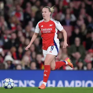 Arsenal FC v Real Madrid CF - UEFA Women's Champions League Quarter Finals Second Leg Arsenal FC v Real Madrid CF - UEFA Women's Champions League Quarter Finals Second Leg