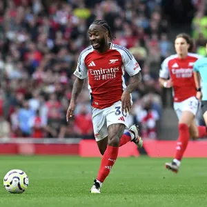 Arsenal FC v Southampton FC - Premier League Arsenal FC v Southampton FC - Premier League
