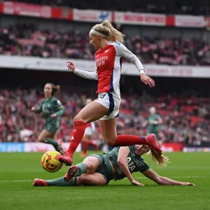 Arsenal FC v Tottenham Hotspur FC - Barclays Women's Super League Arsenal FC v Tottenham Hotspur FC - Barclays Women's Super League Arsenal FC v Tottenham Hotspur FC - Barclays Women's Super League Arsenal FC v Tottenham Hotspur FC - Barclays Women's Super League