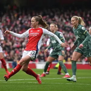 Arsenal FC v Tottenham Hotspur FC - Barclays Women's Super League Arsenal FC v Tottenham Hotspur FC - Barclays Women's Super League Arsenal FC v Tottenham Hotspur FC - Barclays Women's Super League Arsenal FC v Tottenham Hotspur FC - Barclays Women's Super League