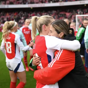 Arsenal FC v Tottenham Hotspur FC - Barclays Women's Super League Arsenal FC v Tottenham Hotspur FC - Barclays Women's Super League Arsenal FC v Tottenham Hotspur FC - Barclays Women's Super League Arsenal FC v Tottenham Hotspur FC - Barclays Women's Super League