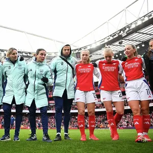 Arsenal FC v Tottenham Hotspur FC - Barclays Women's Super League Arsenal FC v Tottenham Hotspur FC - Barclays Women's Super League Arsenal FC v Tottenham Hotspur FC - Barclays Women's Super League Arsenal FC v Tottenham Hotspur FC - Barclays Women's Super League