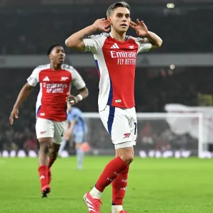 Arsenal FC v Tottenham Hotspur FC - Premier League