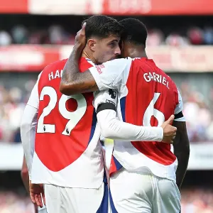 Arsenal FC v Wolverhampton Wanderers FC - Premier League Arsenal FC v Wolverhampton Wanderers FC - Premier League