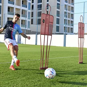 Arsenal FC vs AC Milan: Granit Xhaka's Training Focus at Dubai Super Cup, 2022-23