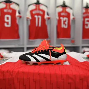 Arsenal FC vs Everton FC: Barclays Women's Super League - New Adidas Boots Debut at Meadow Park