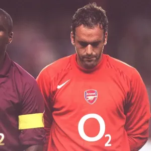 Arsenal FC vs FC Thun: 2005-06 Season Match Arsenal FC vs FC Thun: 2005-06 Season Match
