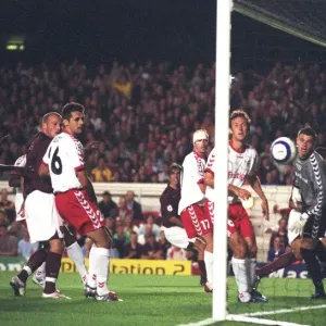 Arsenal FC vs FC Thun: 2005-06 Season Match Arsenal FC vs FC Thun: 2005-06 Season Match