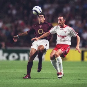 Arsenal FC vs FC Thun: 2005-06 Season Match Arsenal FC vs FC Thun: 2005-06 Season Match