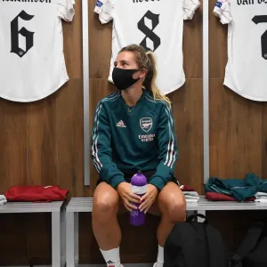 Arsenal FC vs Paris Saint-Germain: UWCL Quarterfinal Showdown - Jordan Nobbs Focuses Ahead Arsenal FC vs Paris Saint-Germain: UWCL Quarterfinal Showdown - Jordan Nobbs Focuses Ahead