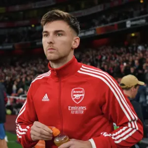 Arsenal FC vs PSV Eindhoven: Kieran Tierney Prepares for Europa League Clash (2022-23) Arsenal FC vs PSV Eindhoven: Kieran Tierney Prepares for Europa League Clash (2022-23)