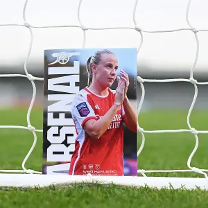 Arsenal FC vs. West Ham United: Barclays Women's Super League Showdown at Meadow Park