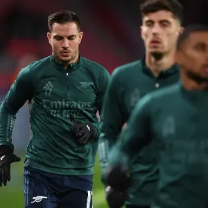 Arsenal FC's Cedric Soares Warming Up Ahead of PSV Eindhoven Clash in 2023-24 UEFA Champions League Arsenal FC's Cedric Soares Warming Up Ahead of PSV Eindhoven Clash in 2023-24 UEFA Champions League