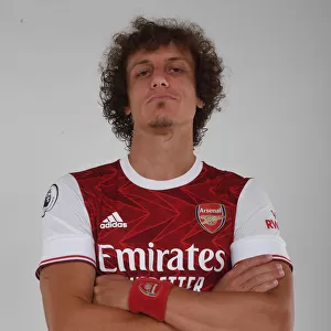 Arsenal First Team: 2020-21 Season - David Luiz in Training