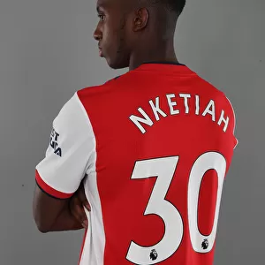 Arsenal First Team: Eddie Nketiah at 2021-22 Photocall