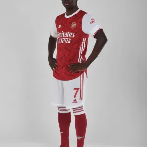 Arsenal First Team: Training with Bukayo Saka - 2020-21 Season Arsenal First Team: Training with Bukayo Saka - 2020-21 Season