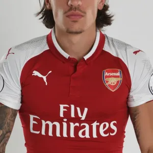 Fußballclub Arsenal FC 2017/18 - Porträt von Héctor Belletín
