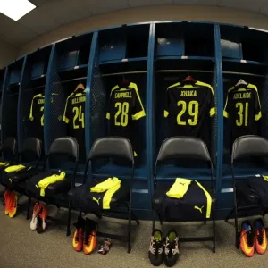 Arsenal Football Club: Pre-Season Training at StubHub Center - Arsenal vs. CD Guadalajara (2016-17)