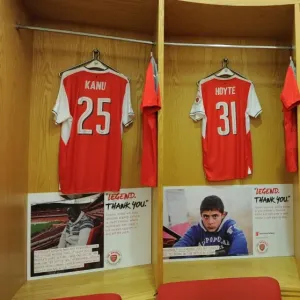Arsenal Foundation shirts. Arsenal Legends 4: 2 Milan Glorie