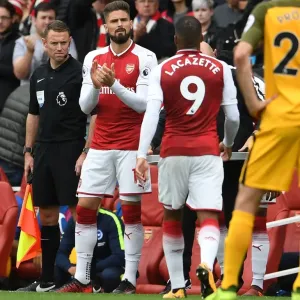 Arsenal: Giroud Replaces Lacazette Against Brighton (2017-18) Arsenal: Giroud Replaces Lacazette Against Brighton (2017-18)
