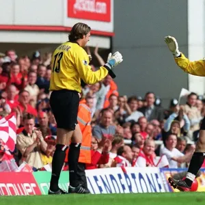 Arsenal goalkeeper Stuart Taylor come on as a substitute for Richard Wright for his 10th league appe Arsenal goalkeeper Stuart Taylor come on as a substitute for Richard Wright for his 10th league appe