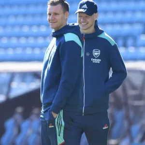 Arsenal Goalkeepers Leno and Ramsdale Gear Up for Aston Villa Showdown at Villa Park Arsenal Goalkeepers Leno and Ramsdale Gear Up for Aston Villa Showdown at Villa Park
