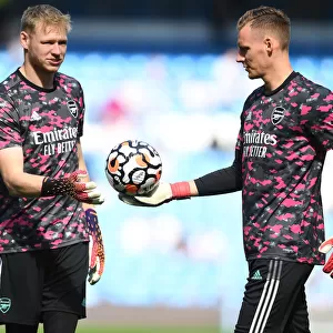 Arsenal Goalkeepers Ramsdale and Leno Before Manchester City Clash (2021-22)