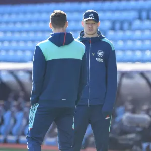 Arsenal Goalkeepers Warm Up Ahead of Aston Villa Clash, Premier League 2021-22 Arsenal Goalkeepers Warm Up Ahead of Aston Villa Clash, Premier League 2021-22