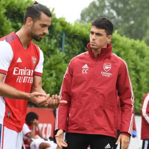 Arsenal Half-Time: Carlo Cuesta Speaks with Pablo Mari during Arsenal vs. Millwall Pre-Season Friendly Arsenal Half-Time: Carlo Cuesta Speaks with Pablo Mari during Arsenal vs. Millwall Pre-Season Friendly
