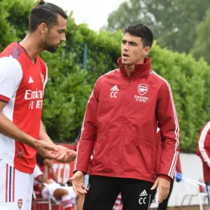 Arsenal Half-Time: Carlo Cuesta Strategizes with Pablo Mari Arsenal Half-Time: Carlo Cuesta Strategizes with Pablo Mari