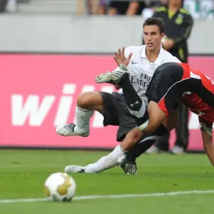 Arsenal at Hannover 96: 2009-10 Season Match