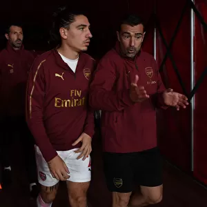 Arsenal: Hector Bellerin and Juan Carlos Carcedo Pre-Match Huddle vs Leicester City (2018-19)
