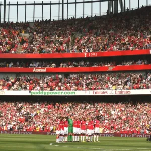 Arsenal Honors Fallen Legends Milton and Ball During 3:1 Victory Over Fulham, 2007 Arsenal Honors Fallen Legends Milton and Ball During 3:1 Victory Over Fulham, 2007