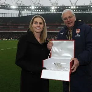 Arsenal Honors Kelly Smith with Canon Presentation at Arsenal v Hull City Match, 2017