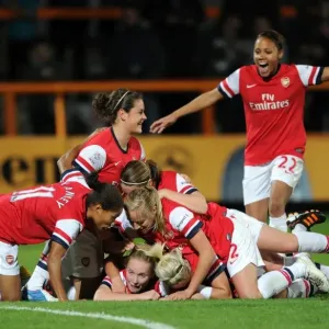 Arsenal Ladies Celebrate FA WSL Continental Cup Victory: A Triumph of Teamwork - Kim Little, Rachel Yankey, Jennifer Beattie, Gemma Davison, Ciara Grant, Steph Houghton, and Alex Scott Rejoice
