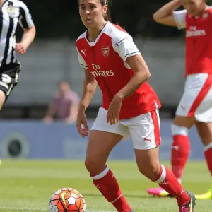 Arsenal Ladies Defeat Notts County 2-0: Fara Williams Star Performance in WSL Division One Arsenal Ladies Defeat Notts County 2-0: Fara Williams Star Performance in WSL Division One