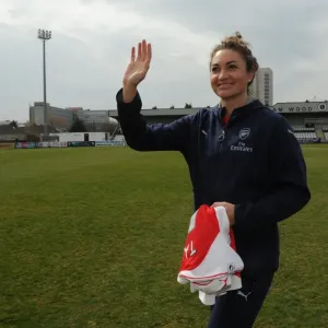Arsenal Ladies FA Cup Thriller: Jodie Taylor Scores the Winning Penalty Against Notts County Arsenal Ladies FA Cup Thriller: Jodie Taylor Scores the Winning Penalty Against Notts County
