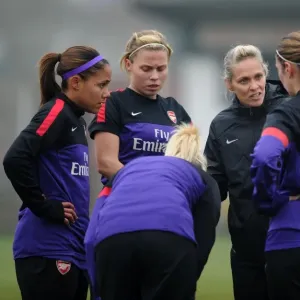 Arsenal Ladies FC vs. ASD Torres CF: Shelley Kerr and Team Prepare for UEFA Women's Champions League Quarterfinal Arsenal Ladies FC vs. ASD Torres CF: Shelley Kerr and Team Prepare for UEFA Women's Champions League Quarterfinal