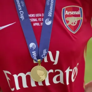 Arsenal Ladies Lift UEFA Women's Cup: 2006-07 - Arsenal vs. UMEA IK (1-0 Agg.) UEFA Women's Cup Final Arsenal Ladies Lift UEFA Women's Cup: 2006-07 - Arsenal vs. UMEA IK (1-0 Agg.) UEFA Women's Cup Final
