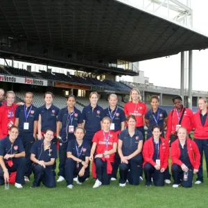 Arsenal Ladies before the match