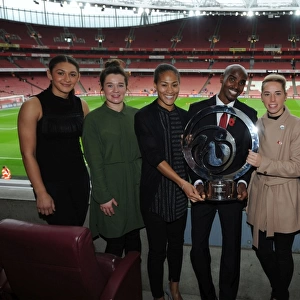 Arsenal Ladies and Mo Farah Celebrate Continental Cup Victory Ahead of Arsenal vs. Tottenham Match