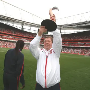 Arsenal Ladies Triumph in European Cup Final: 3-1 Victory over Fulham Arsenal Ladies Triumph in European Cup Final: 3-1 Victory over Fulham